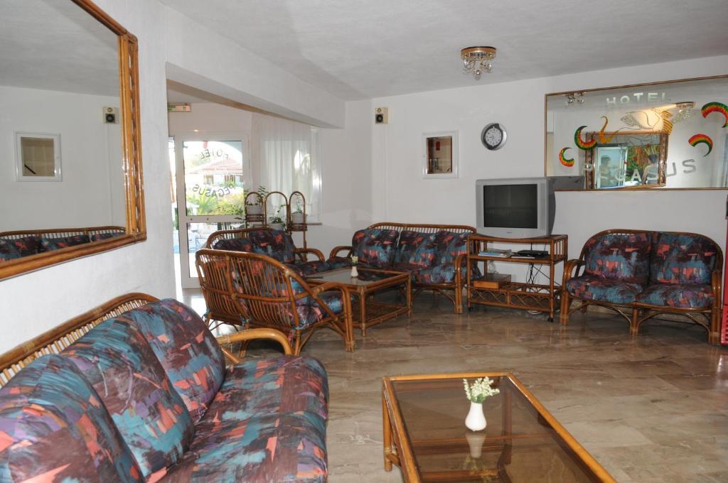 Pegasus Hotel Chaniotis Habitación foto